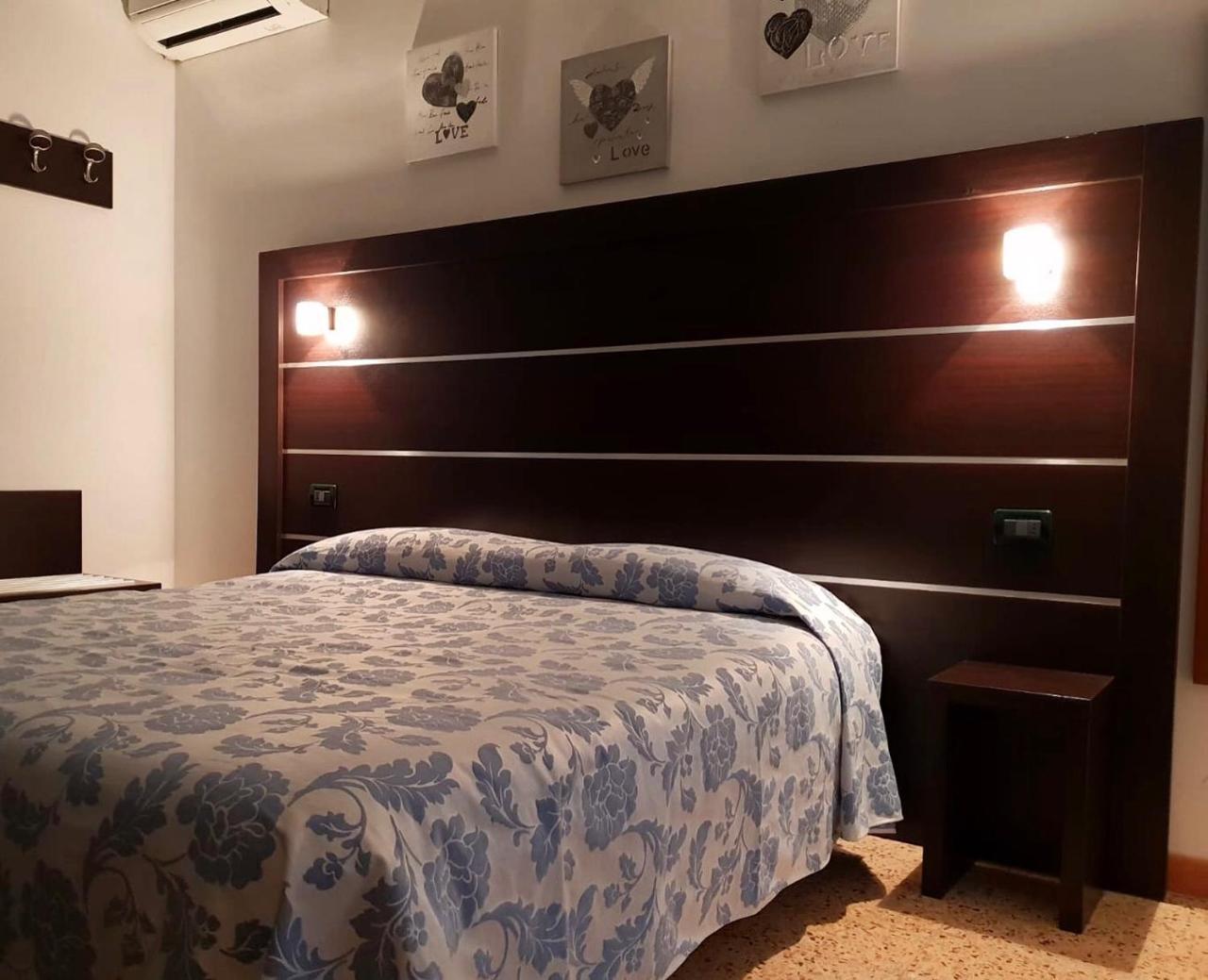 Hotel Riva Rimini Eksteriør bilde
