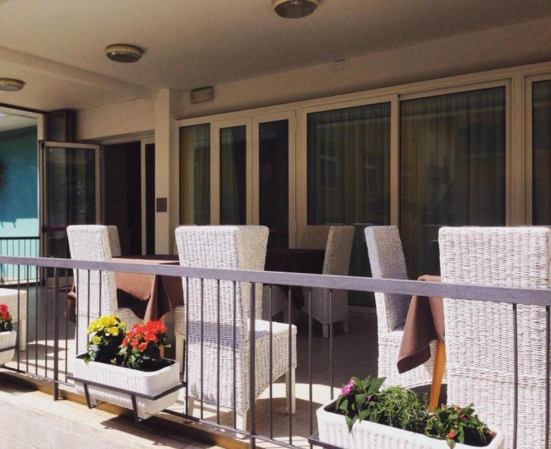 Hotel Riva Rimini Eksteriør bilde